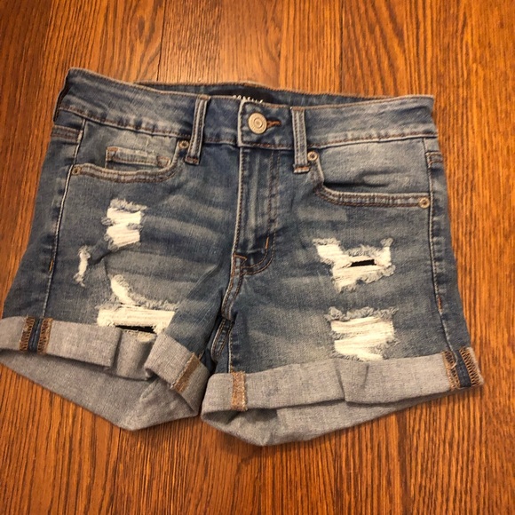 Aeropostale low rise midi Jean shorts - Picture 1 of 4